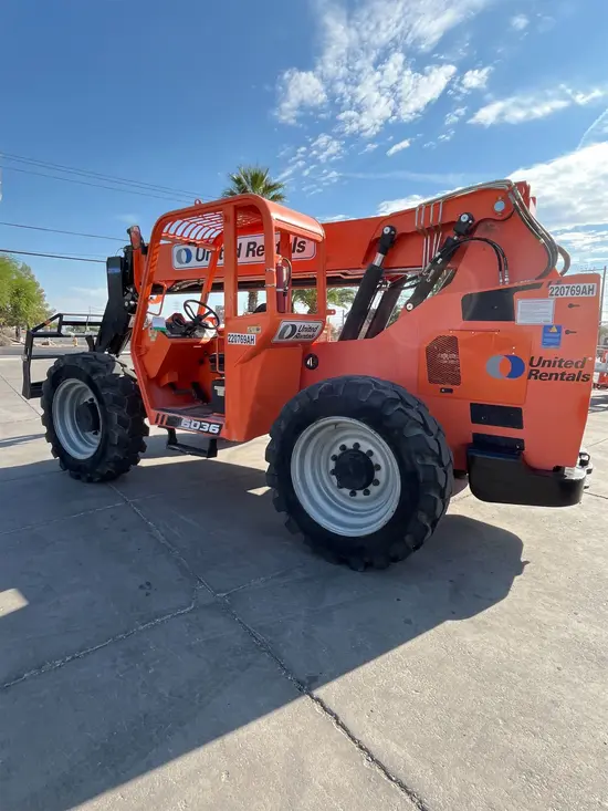 2019 SKYTRAK 6036 Forklift