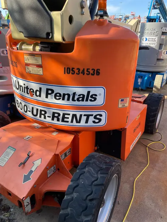 2016 JLG E450AJ Articulating Boom Lift