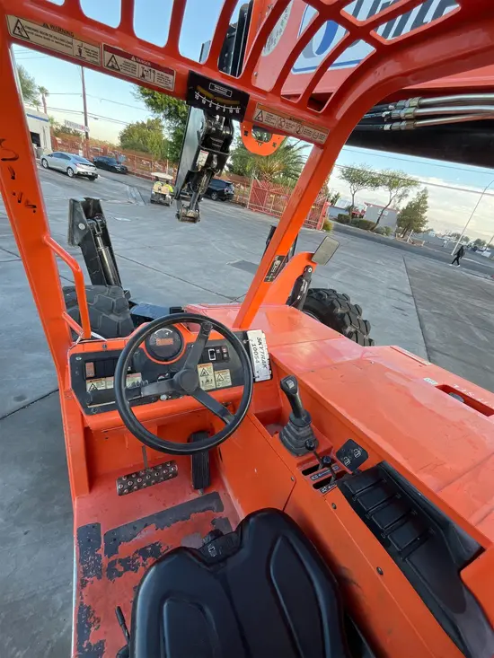 2018 SKYTRAK 10054 Forklift