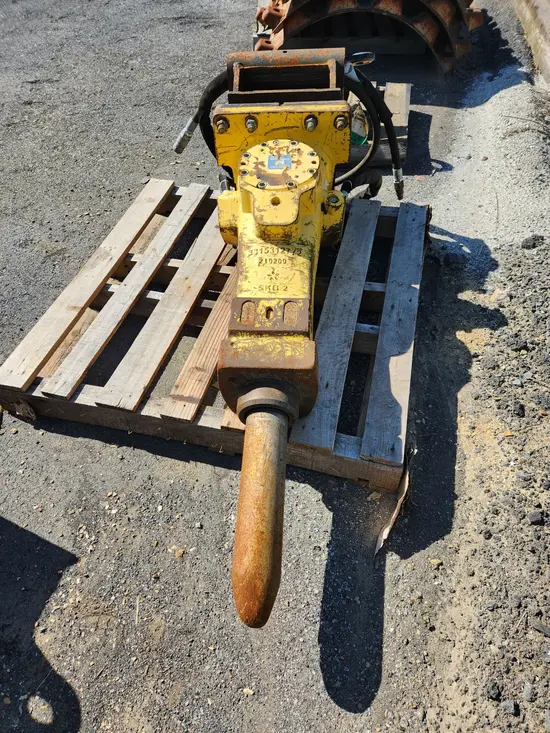 2021 Epiroc SB 452 Attachment