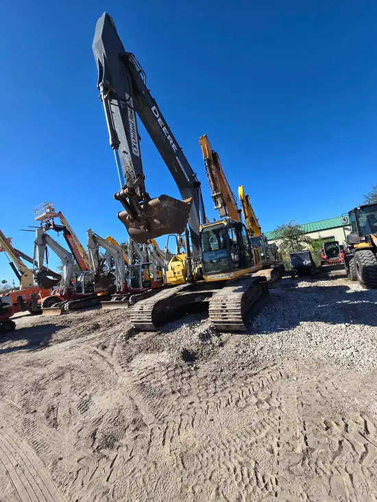 2018 John Deere 300G LC Excavator