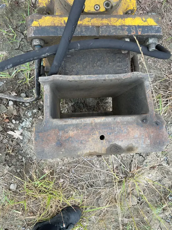 2020 Epiroc SB 452 Attachment