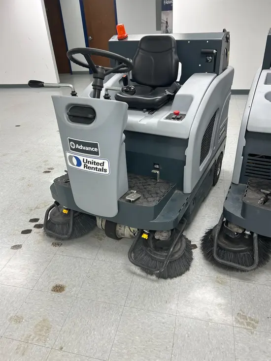 2022 Clarke SW4000 49 Sweeper