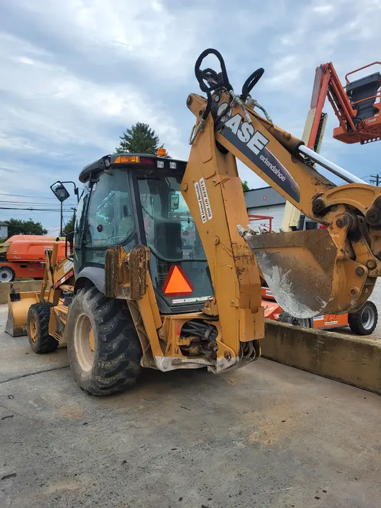 2011 Case 580SN Backhoe Loader