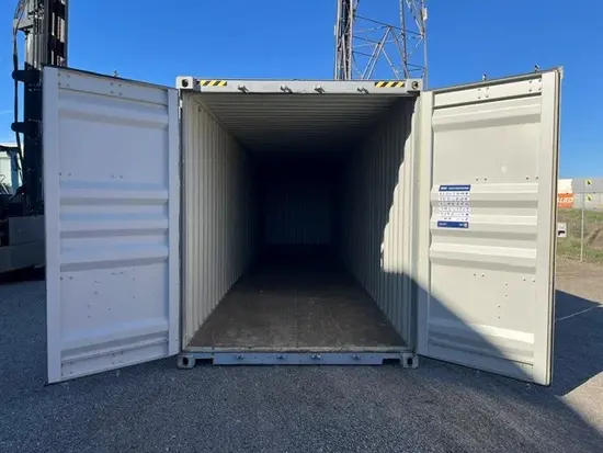 doors open