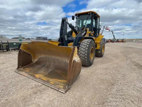 2022 John Deere 544P Wheel Loader