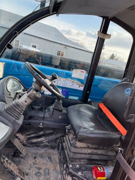 2018 Genie GTH-1256 Forklift