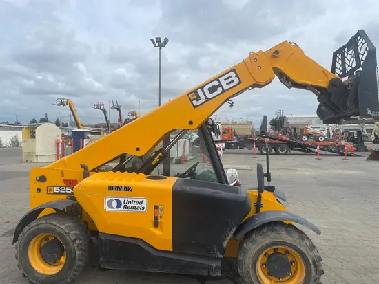 2017 JCB 525-60 Forklift
