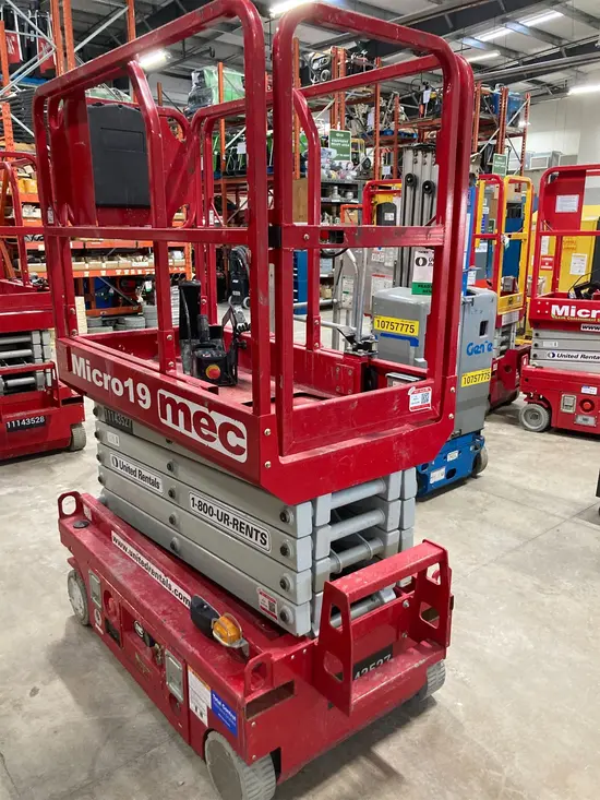 2021 MEC MICRO 19 Scissor Lift