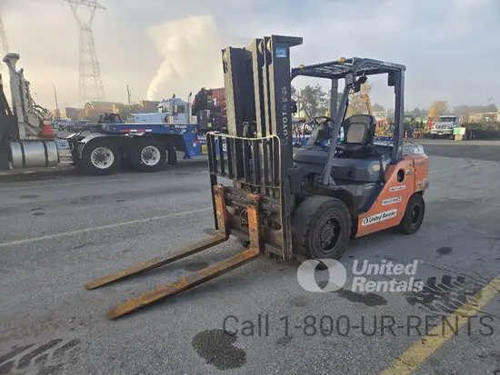 2018 Toyota 8FD45U Warehouse Forklift