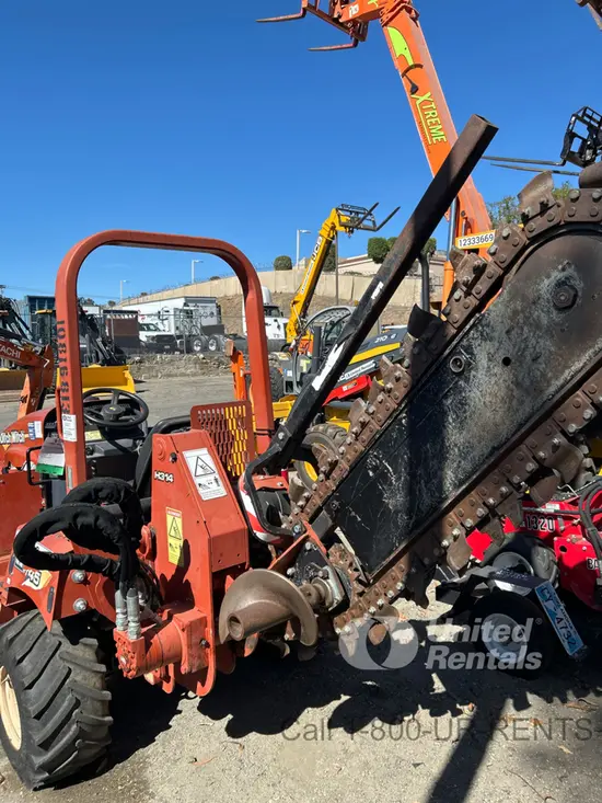 2018 Ditch Witch RT45 Trencher