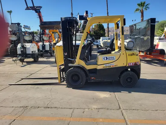 2019 HYSTER H50XT Warehouse Forklift