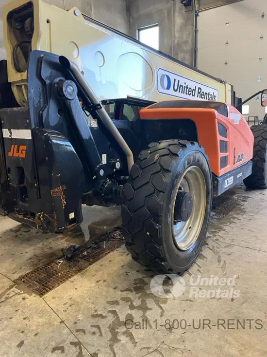 2018 JLG 1055 Forklift
