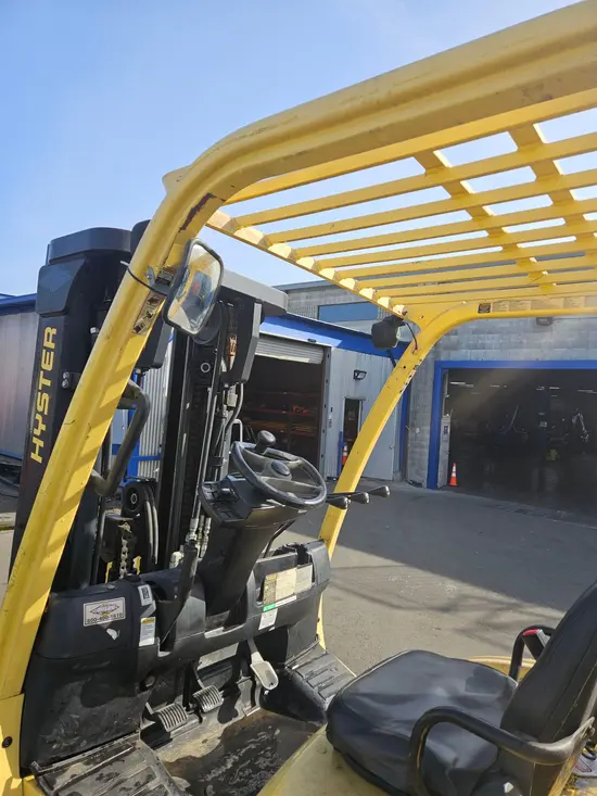 2016 HYSTER H80FT Warehouse Forklift