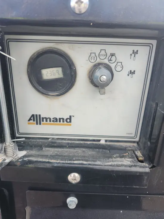 2019 Allmand NLV-ML3EC Portable Light Tower