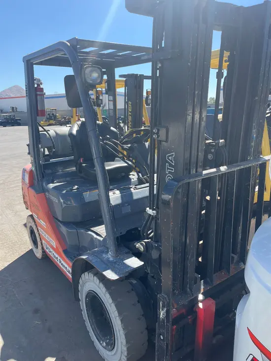 2019 Toyota 8FGU25 Warehouse Forklift