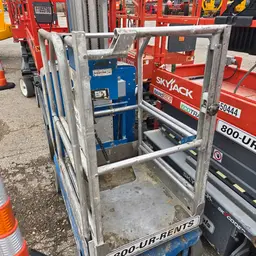 2018 Genie GR-20 Self-Propelled One-Person Lift