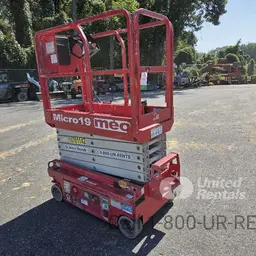 2017 MEC MICRO 19 Scissor Lift