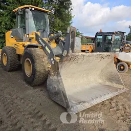 2019 John Deere 624L Wheel Loader