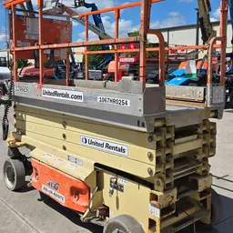 2015 JLG 3246ES Scissor Lift