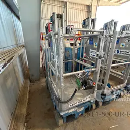 2016 Genie GR-20 Self-Propelled One-Person Lift