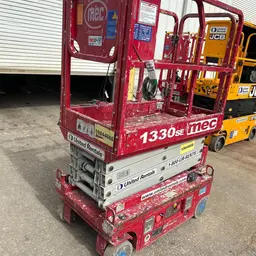 2018 MEC 1330SE Scissor Lift