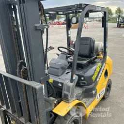 2019 Komatsu FG25T-16 Warehouse Forklift