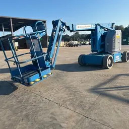 2014 Genie Z-34/22N Articulating Boom Lift