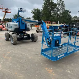 2016 Genie Z-60/37FE Articulating Boom Lift
