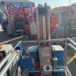 2016 Genie GR-20 Self-Propelled One-Person Lift