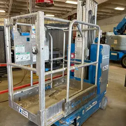 2018 Genie GR-20 Self-Propelled One-Person Lift