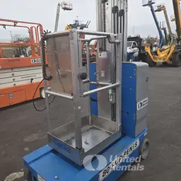 2020 Genie GR-20 Self-Propelled One-Person Lift