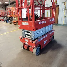 2017 MEC 1930SE Scissor Lift