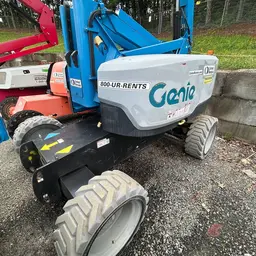 2017 Genie Z-60/37 DC Articulating Boom Lift