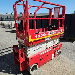 2018 MEC 1930SE Scissor Lift