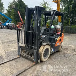 2022 Doosan G25E-7DF Warehouse Forklift