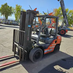2019 Toyota 8FGU30 Warehouse Forklift