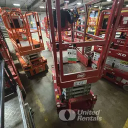 2018 MEC MICRO 19 Scissor Lift