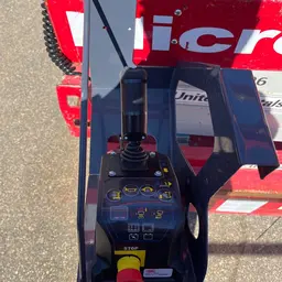 2018 MEC MICRO 19 Scissor Lift