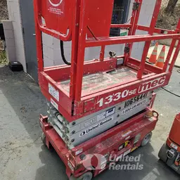 2017 MEC 1330SE Scissor Lift