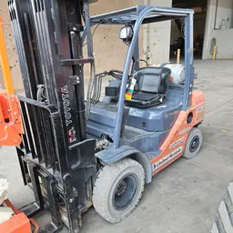 2019 Toyota 8FGU25 Warehouse Forklift