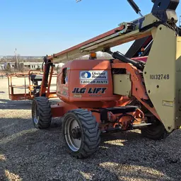 2013 JLG 600AJ Articulating Boom Lift