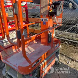 2020 JLG 1230ES Self-Propelled One-Person Lift