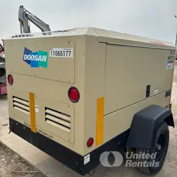 2020 Doosan P425/HP375WCUT4 Air Compressor
