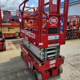 2018 MEC 1930SE Scissor Lift