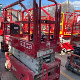 2018 MEC 1930SE Scissor Lift