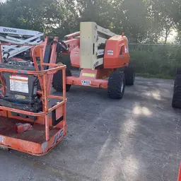 2017 JLG 450AJ Articulating Boom Lift