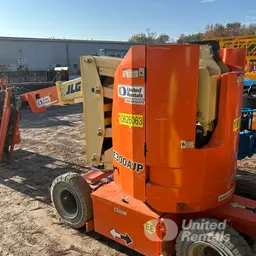 2017 JLG E300AJP EE Articulating Boom Lift