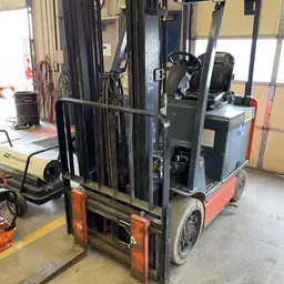 2018 Toyota 8FBCU25 Warehouse Forklift