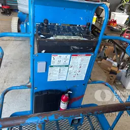 2015 Genie Z-40/23N RJ Articulating Boom Lift